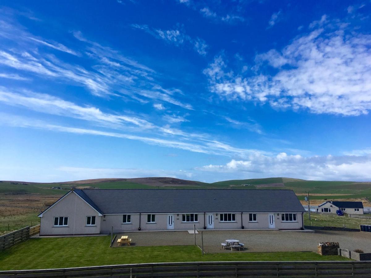 Eastbrae Cottages & Lodges Стромнес Екстериор снимка