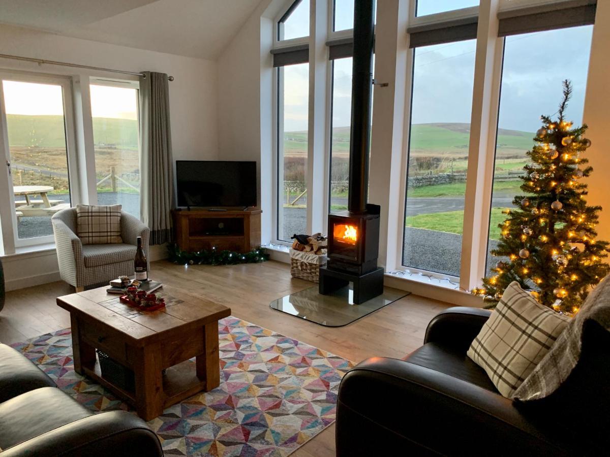 Eastbrae Cottages & Lodges Стромнес Екстериор снимка